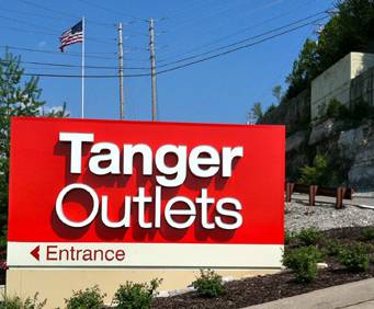 Tanger Outlet Center in Branson, MO