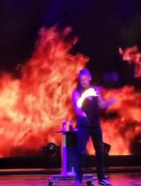 Amazing Acrobats Of Shanghai featuring Shanghai Circus