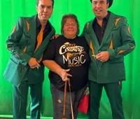 Love love love these guys and so thrilled for the opportunity to see them all week Super entertainers and already have my hotel booked for next yearXYZJoni Gibson - Normal, IL