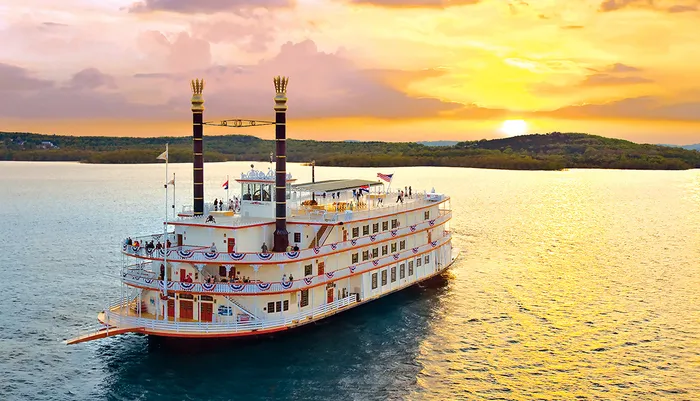 Silver Dollar City's Showboat (formerly Branson Belle) Lunch & Dinner Cruises Photo