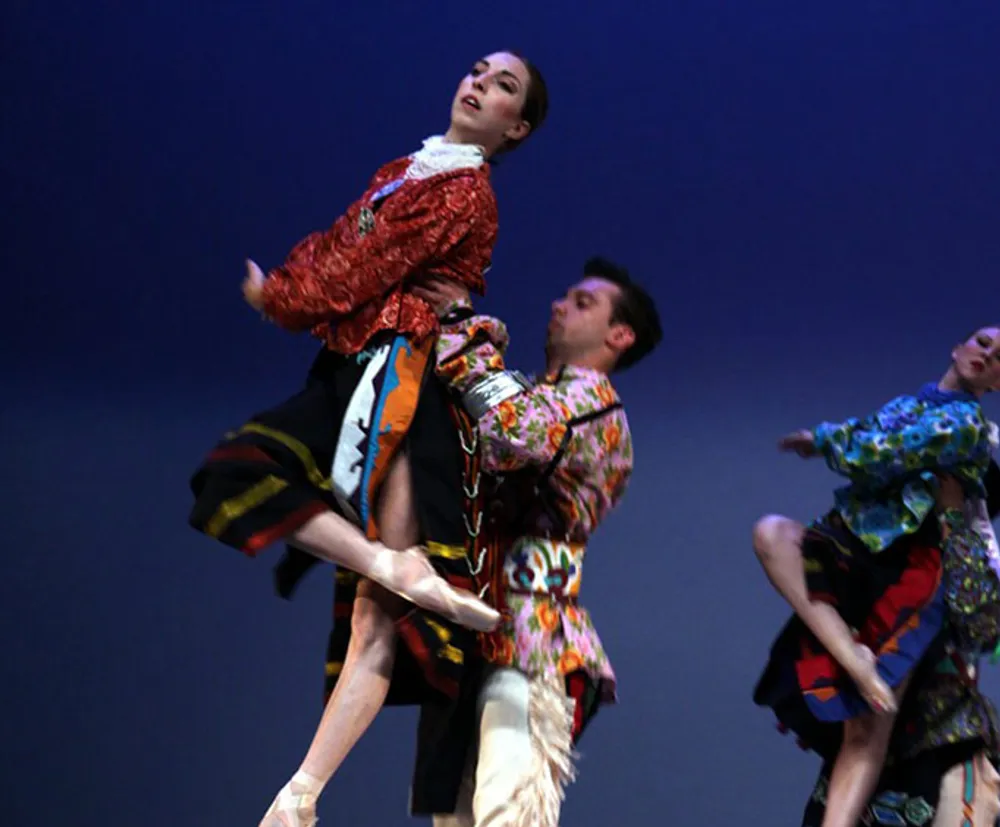 Wahzhazhe an Osage Ballet