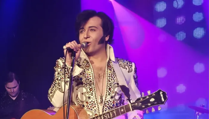 Story of a King Branson Elvis Show Photo