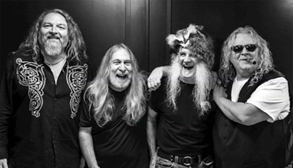 Kentucky Headhunters Live in Branson Photo