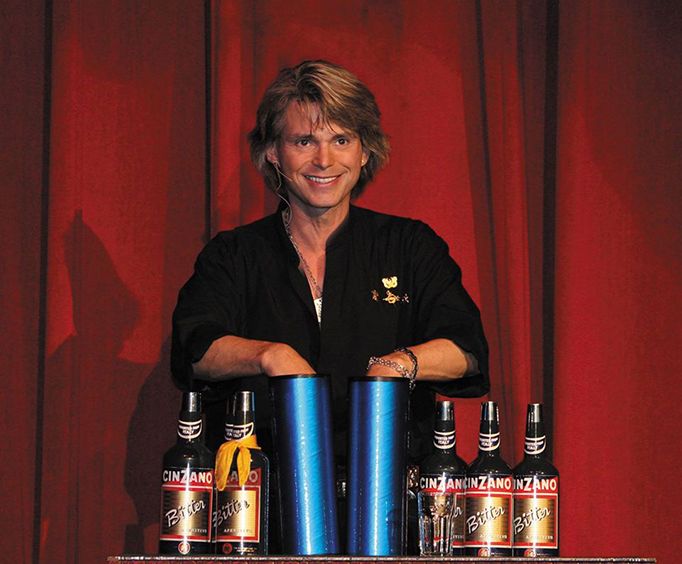 Kirby VanBurch Magic Show